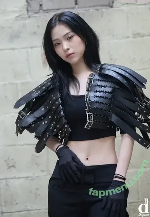 Ryujin / ITZY (신류진 / Shin Ryu-jin / iamfinethankyouandryu nude photo #0192