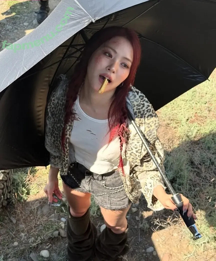 Ryujin nude photo #0067 (ITZY (신류진 / Shin Ryu-jin / iamfinethankyouandryu)