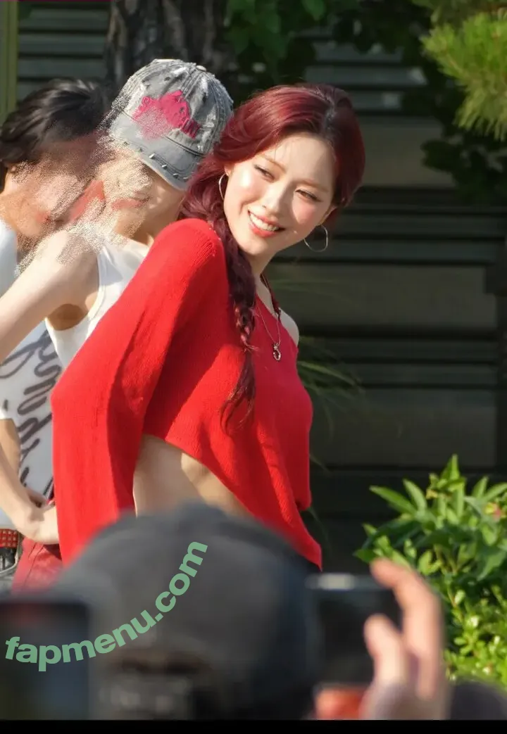 Ryujin nude photo #0069 (ITZY (신류진 / Shin Ryu-jin / iamfinethankyouandryu)