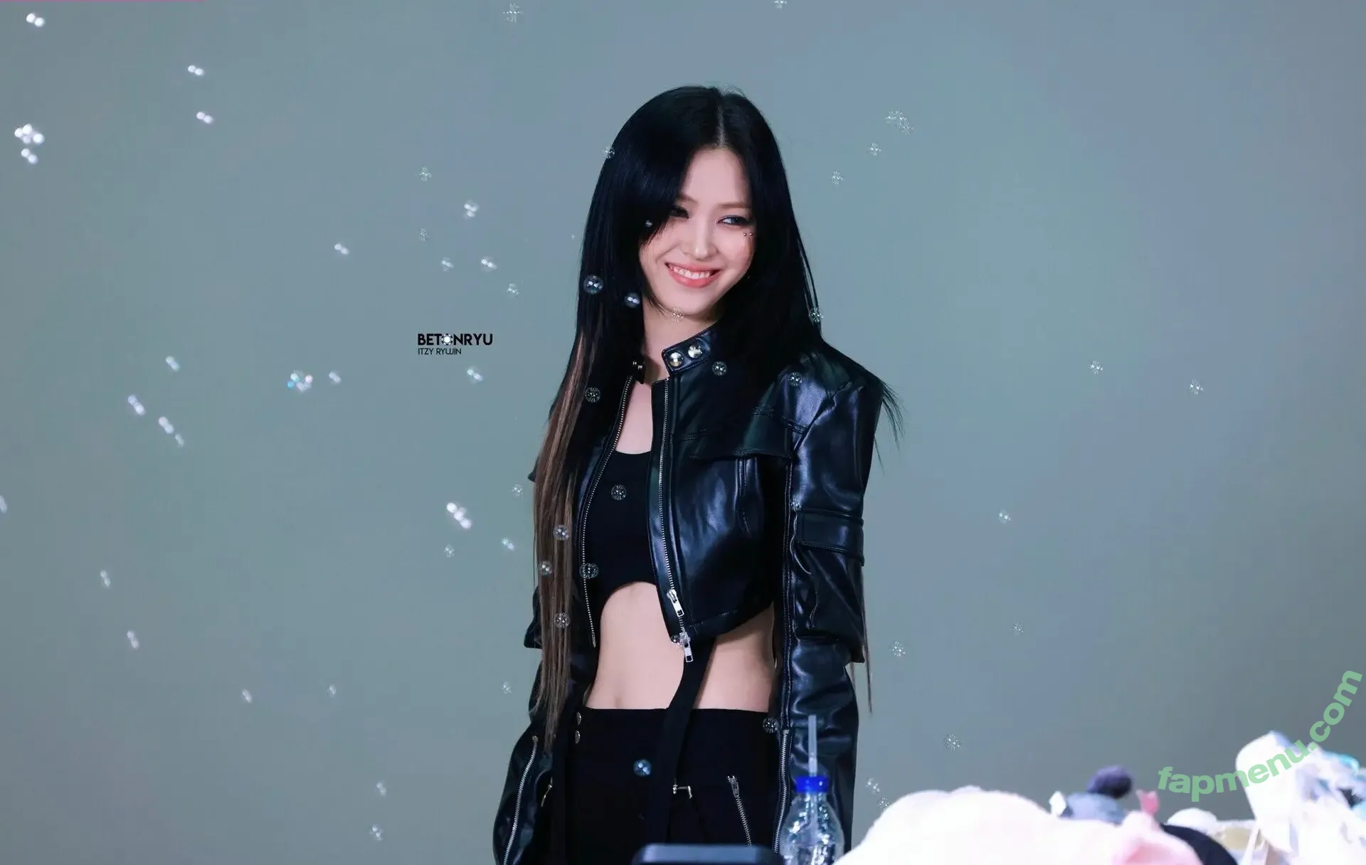 Ryujin nude photo #0209 (ITZY (신류진 / Shin Ryu-jin / iamfinethankyouandryu)