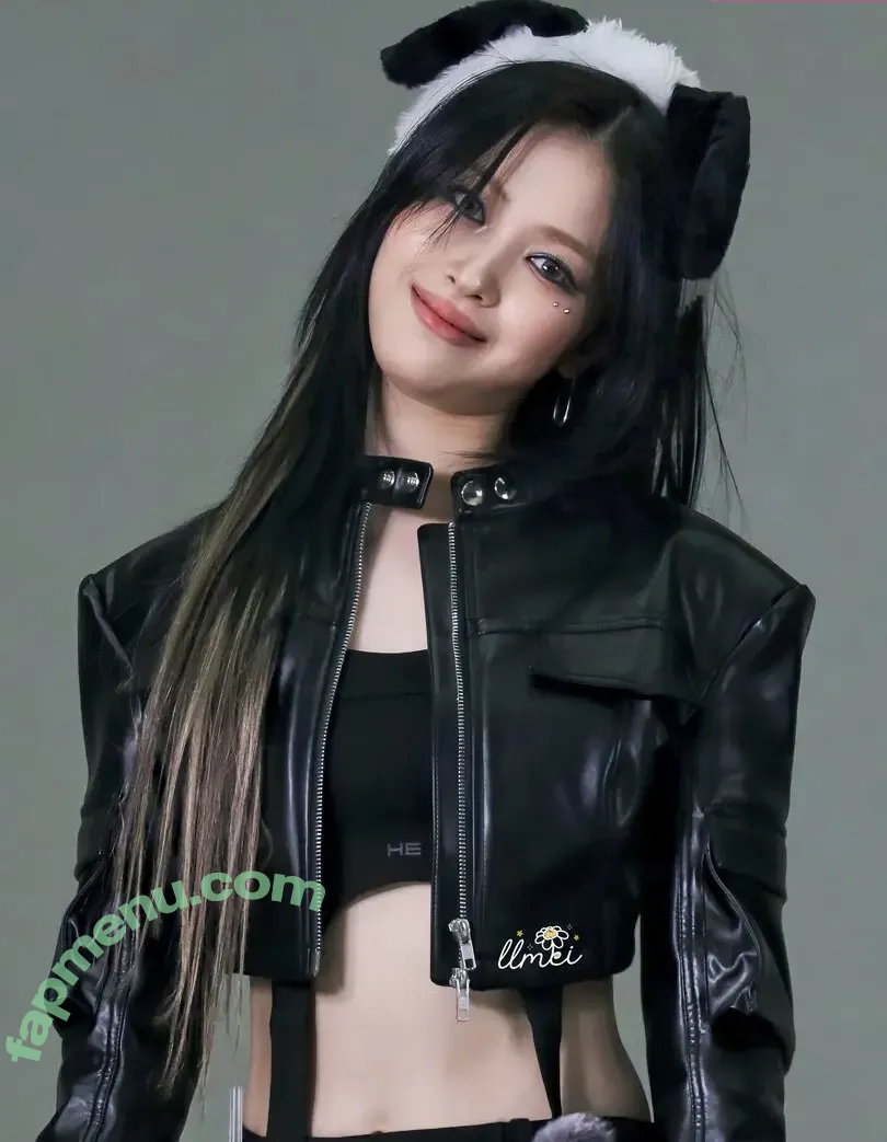 Ryujin nude photo #0210 (ITZY (신류진 / Shin Ryu-jin / iamfinethankyouandryu)