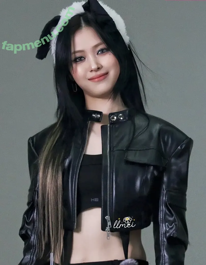 Ryujin nude photo #0212 (ITZY (신류진 / Shin Ryu-jin / iamfinethankyouandryu)