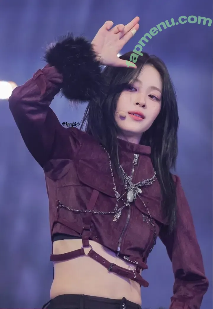 Ryujin nude photo #0223 (ITZY (신류진 / Shin Ryu-jin / iamfinethankyouandryu)