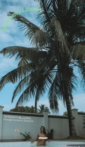 ___s.asha_ / _s.asha_ / s.asha / sasha ramirez / sashaswan / user nude photo #0347