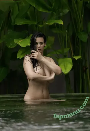 ___s.asha_ / _s.asha_ / s.asha / sasha ramirez / sashaswan / user nude photo #0373