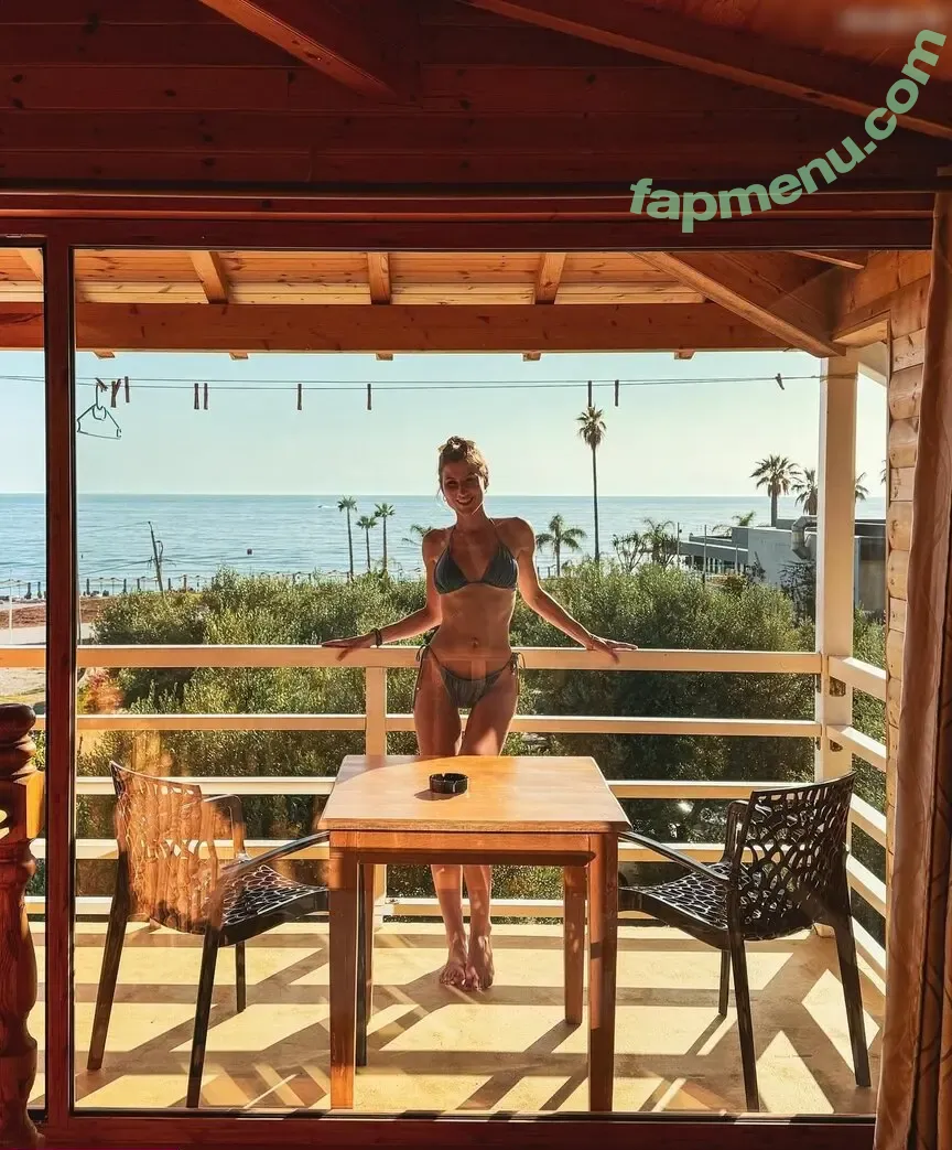 s_wtk nude photo #0009 (s_wtk)
