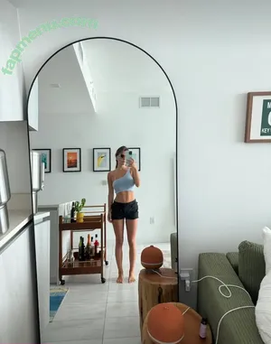 S0fi Bevrly / sofia_bevarly nude photo #0006
