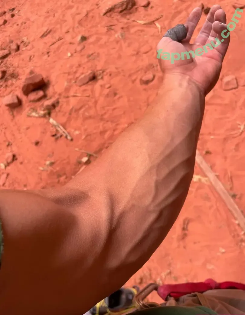 s1monpetrikov nude photo #0006 (s1monpetrikov)