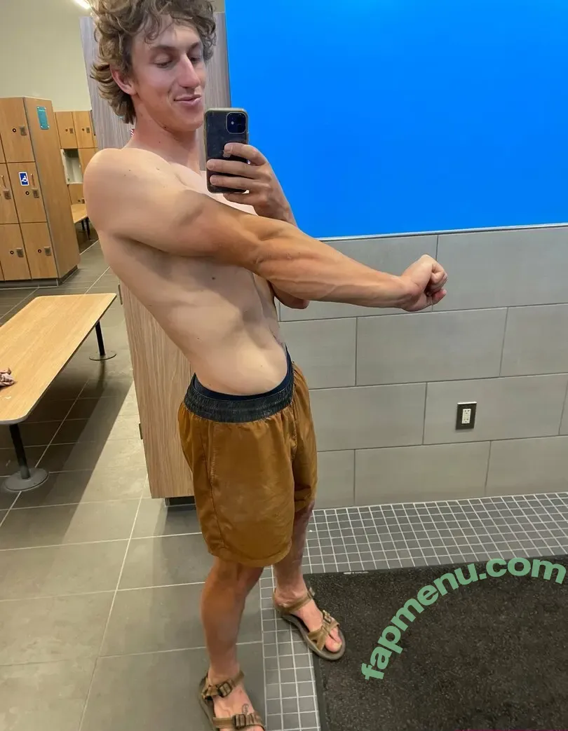s1monpetrikov nude photo #0013 (s1monpetrikov)