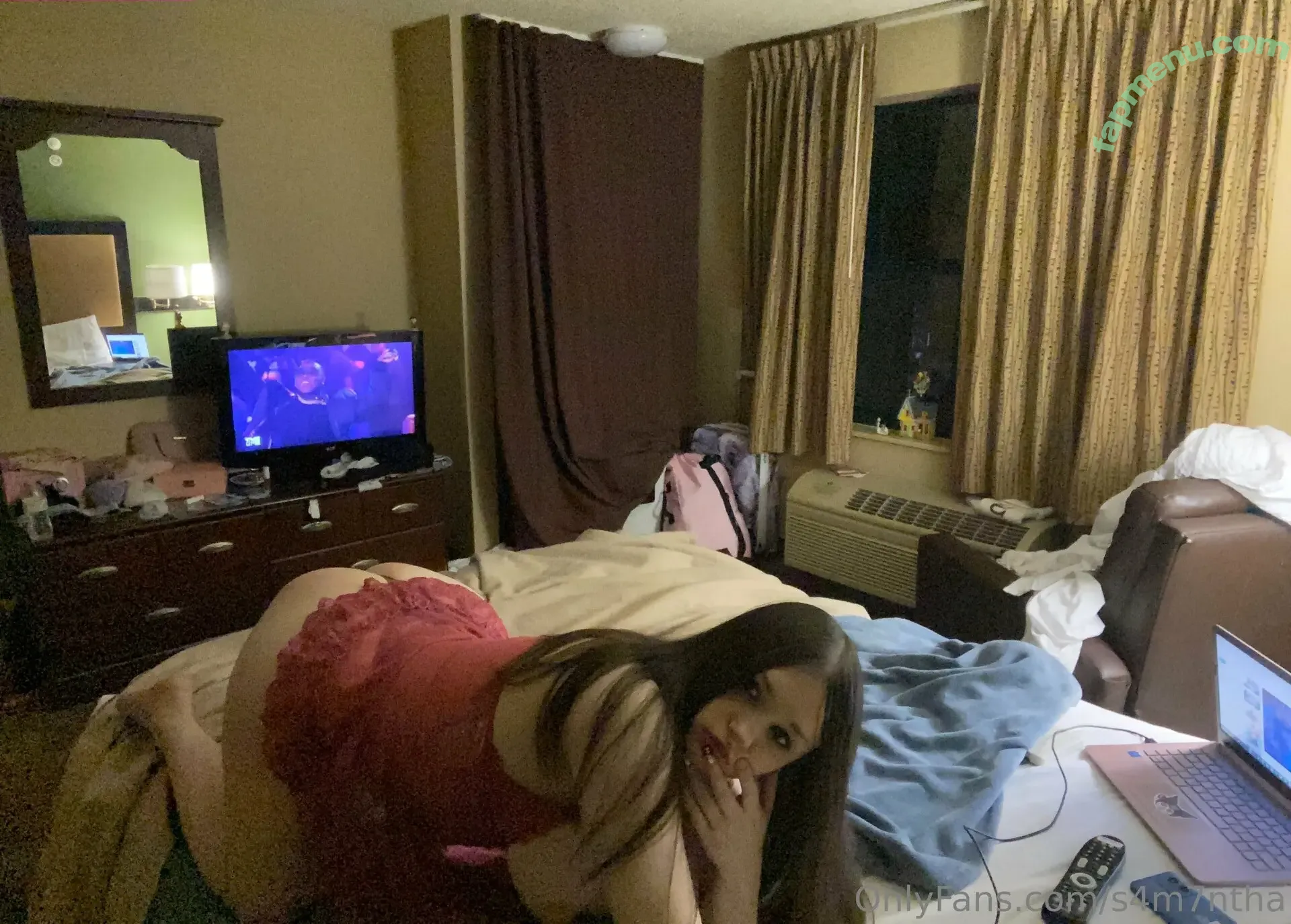 s4m7ntha nude photo #0026 (bigtittygoblin / s4m7nthaa)