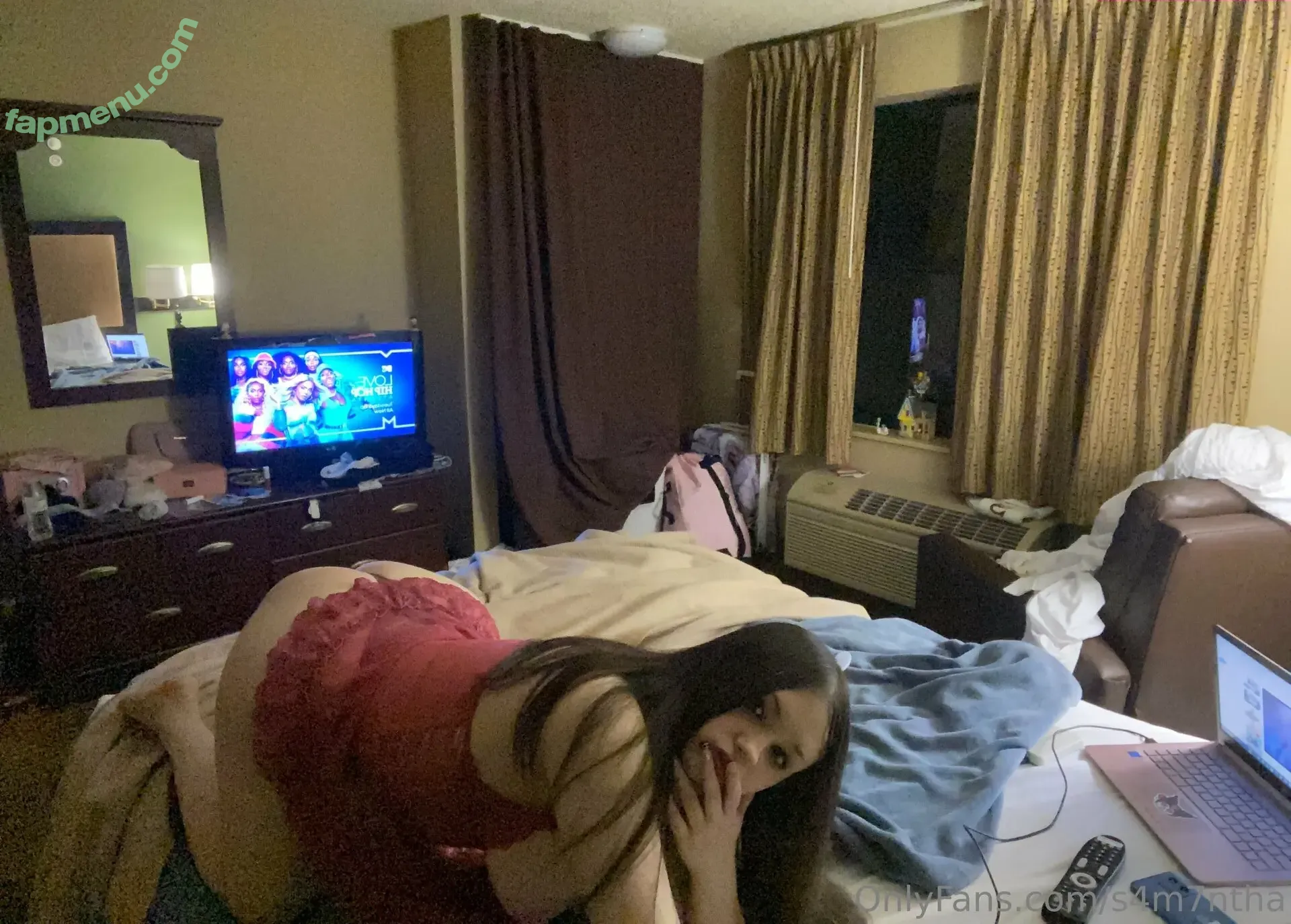 s4m7ntha nude photo #0027 (bigtittygoblin / s4m7nthaa)
