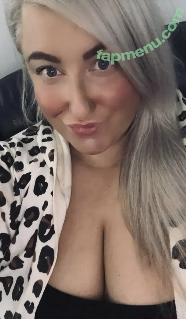 S4R4HTAIT nude photo #0018 (S4R4HTAIT)