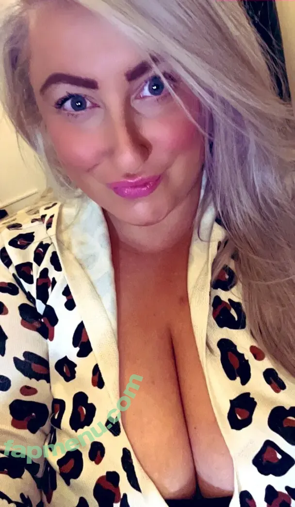 S4R4HTAIT nude photo #0031 (S4R4HTAIT)