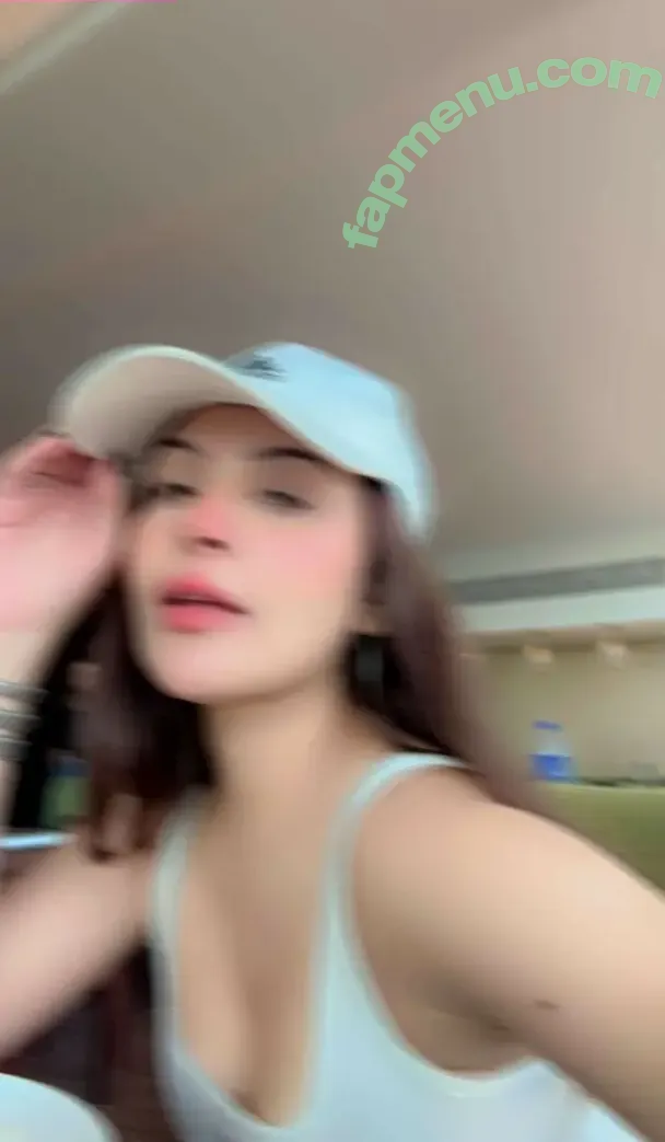 Saanya Khatter nude photo #0007 (Saanyaakhatterr)