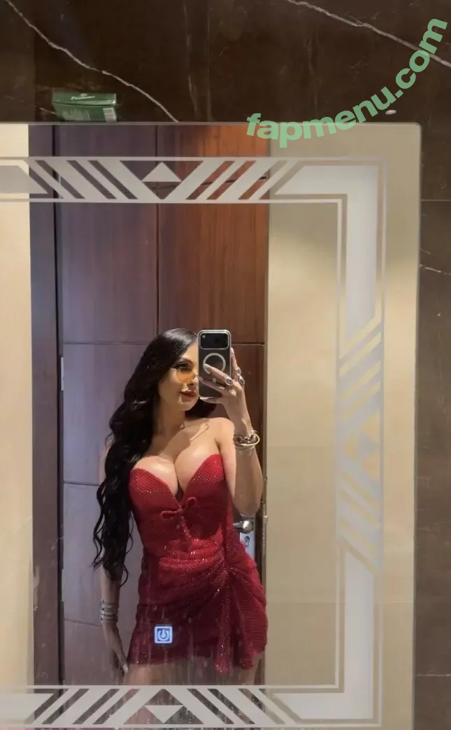 Saanya Khatter nude photo #0020 (Saanyaakhatterr)