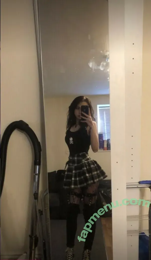 Sabah Nessy nude photo #0020 (Kittyis._.Schizo / Schizo_Kitty / Schizo_Kitty999 / Succubuss._.Kitty / Sw33tn3ss._.Nessy)