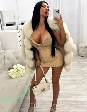 sabinasantlss / sabinasantl nude photo #0007