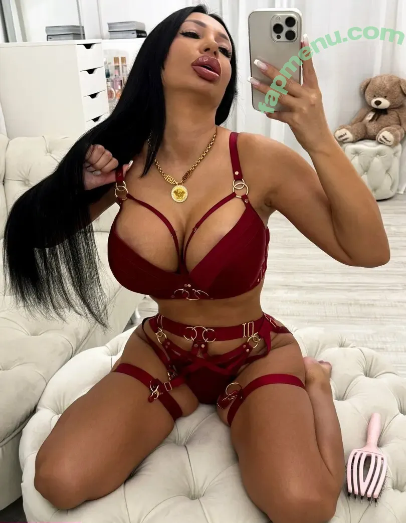 sabinasantlss nude photo #0002 (sabinasantl)