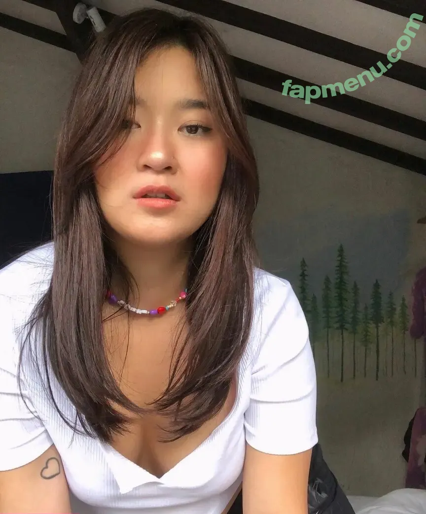 Sabrina Athika nude photo #0008 (sabrinaathika)
