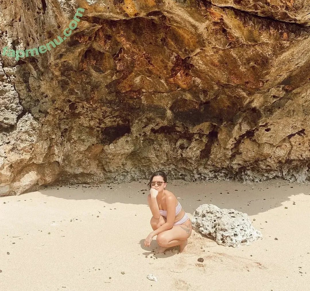 Sabrina Athika nude photo #0024 (sabrinaathika)