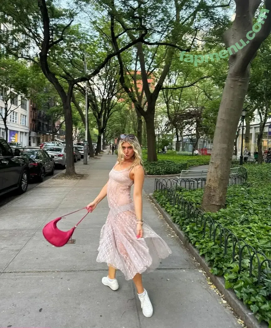 Sabrina Brier nude photo #0039 (sabrinabrier)