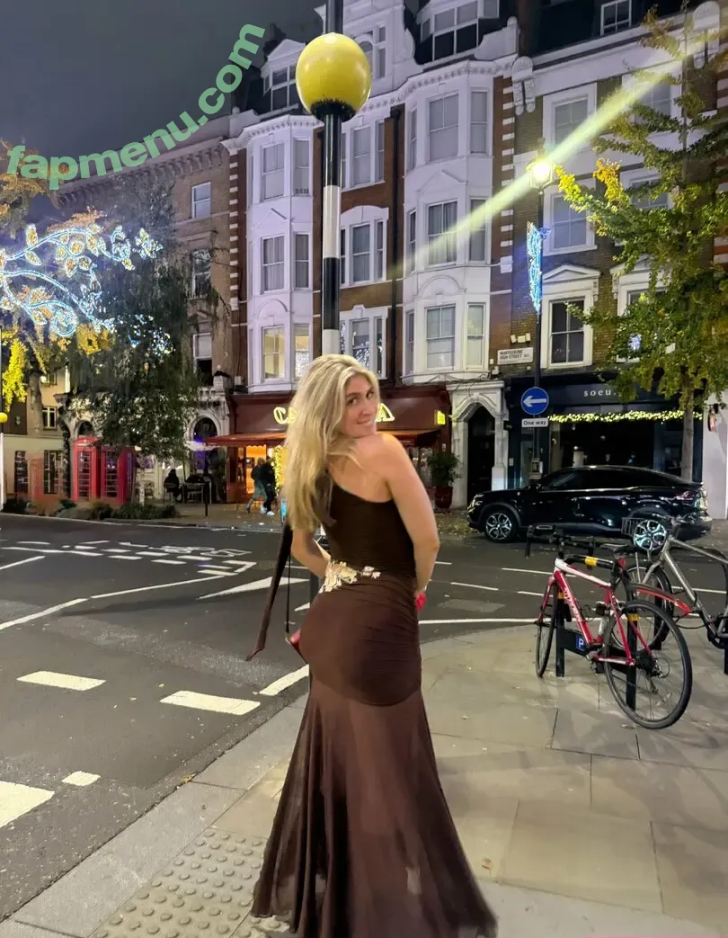 Sabrina Brier nude photo #0078 (sabrinabrier)