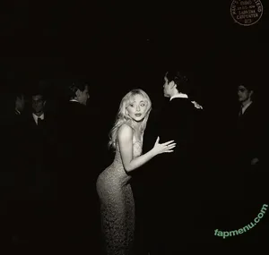 Sabrina Carpenter / sabrinacarpenter nude photo #0001