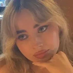Sabrina Carpenter / sabrinacarpenter nude photo #0005