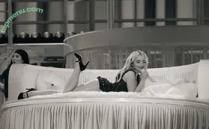 Sabrina Carpenter / sabrinacarpenter nude photo #0019