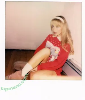 Sabrina Carpenter / sabrinacarpenter nude photo #0079