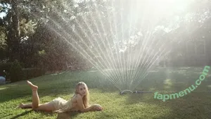 Sabrina Carpenter / sabrinacarpenter nude photo #0149