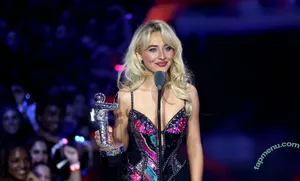 Sabrina Carpenter / sabrinacarpenter nude photo #0230