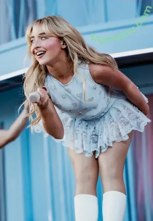 Sabrina Carpenter / sabrinacarpenter nude photo #0345