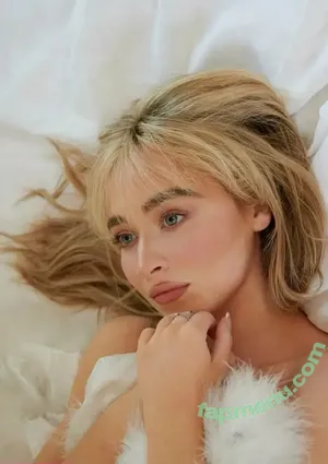 Sabrina Carpenter / sabrinacarpenter nude photo #0362