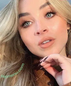 Sabrina Carpenter / sabrinacarpenter nude photo #0364