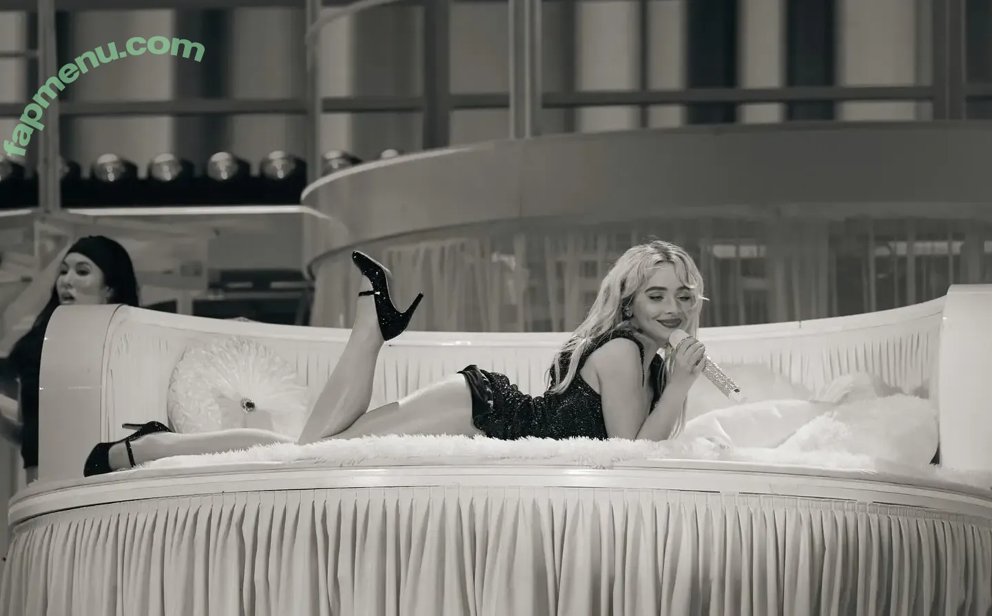 Sabrina Carpenter nude photo #0019 (sabrinacarpenter)