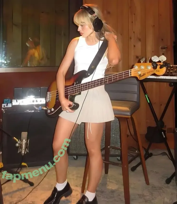 Sabrina Carpenter nude photo #0046 (sabrinacarpenter)