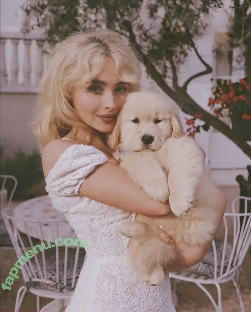 Sabrina Carpenter nude photo #0126 (sabrinacarpenter)