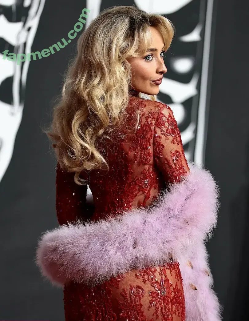 Sabrina Carpenter nude photo #0320 (sabrinacarpenter)