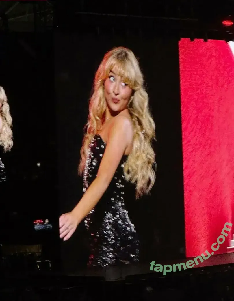 Sabrina Carpenter nude photo #0912 (sabrinacarpenter)