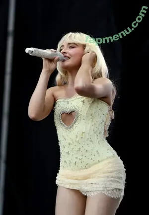 Sabrina Carpenter / SabrinaAnnLynn / sabrinacarpenter nude photo #1321