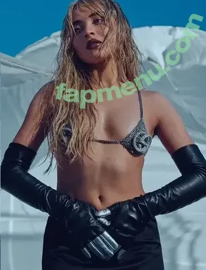 Sabrina Carpenter / SabrinaAnnLynn / sabrinacarpenter nude photo #1322