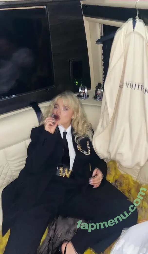 Sabrina Carpenter nude photo #1808 (SabrinaAnnLynn / sabrinacarpenter)