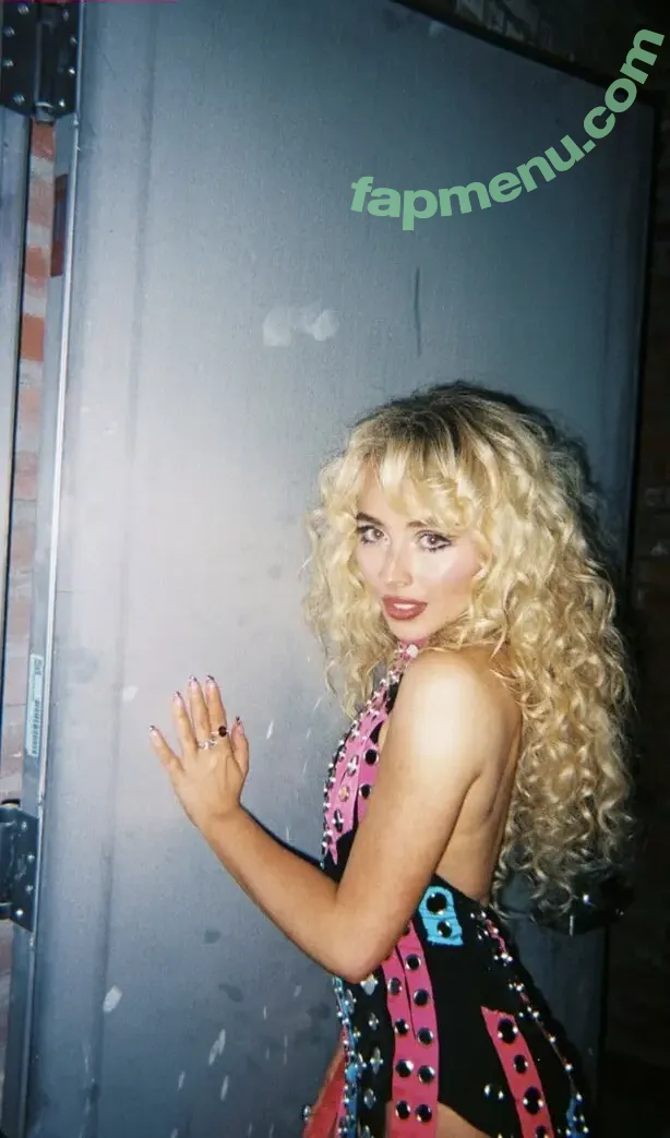 Sabrina Carpenter nude photo #1814 (SabrinaAnnLynn / sabrinacarpenter)