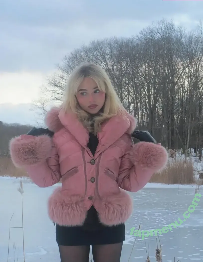 Sabrina Carpenter nude photo #1834 (SabrinaAnnLynn / sabrinacarpenter)