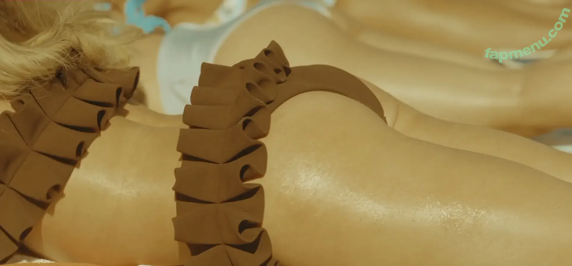 Sabrina Carpenter nude photo #2054 (SabrinaAnnLynn / sabrinacarpenter)