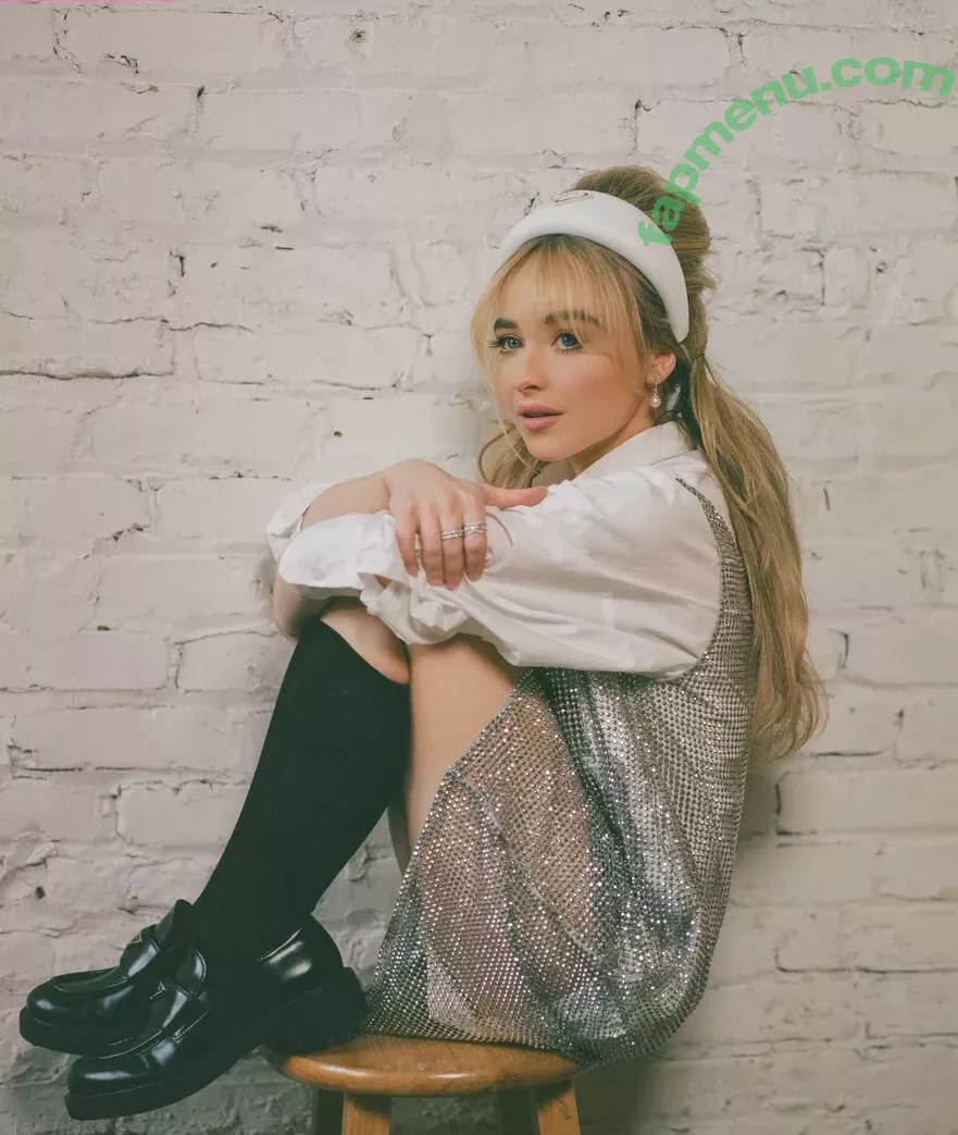 Sabrina Carpenter nude photo #4261 (sabrinacarpenter)