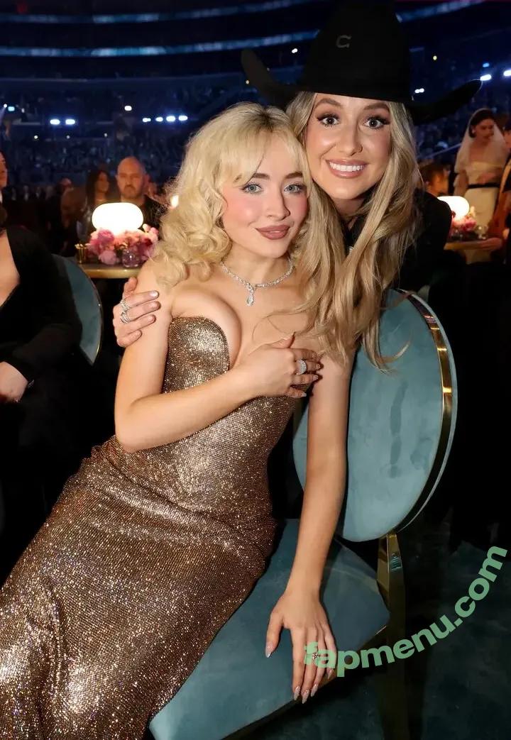 Sabrina Carpenter nude photo #4839 (sabrinacarpenter)