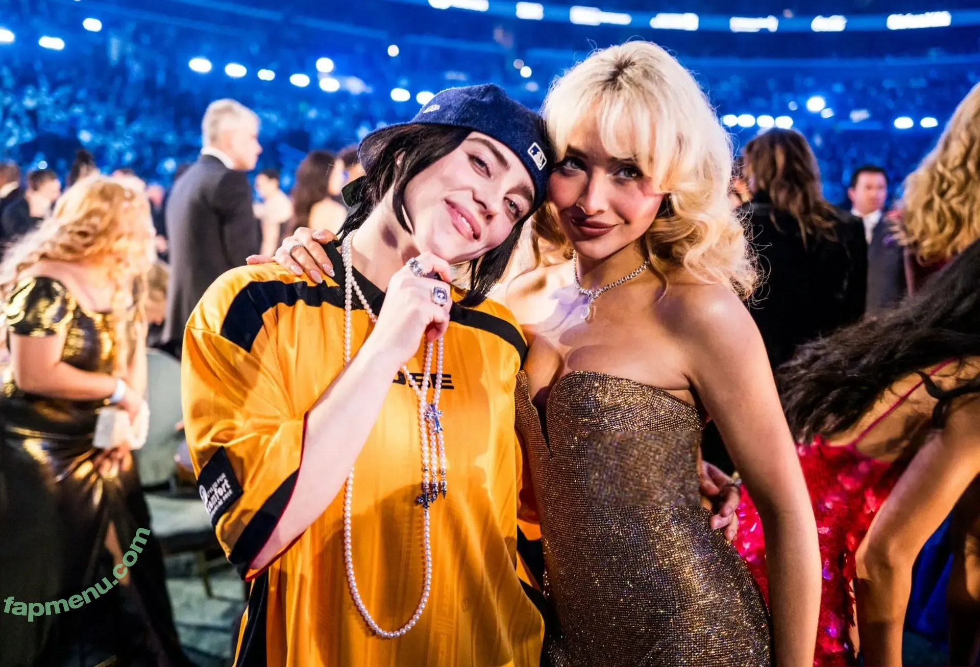 Sabrina Carpenter nude photo #4847 (sabrinacarpenter)