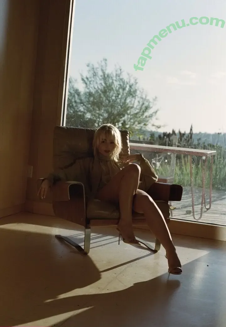 Sabrina Carpenter nude photo #4928 (sabrinacarpenter)